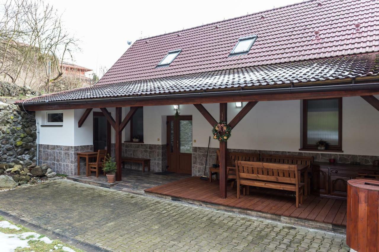 Attic Rooms Tabor Exterior photo